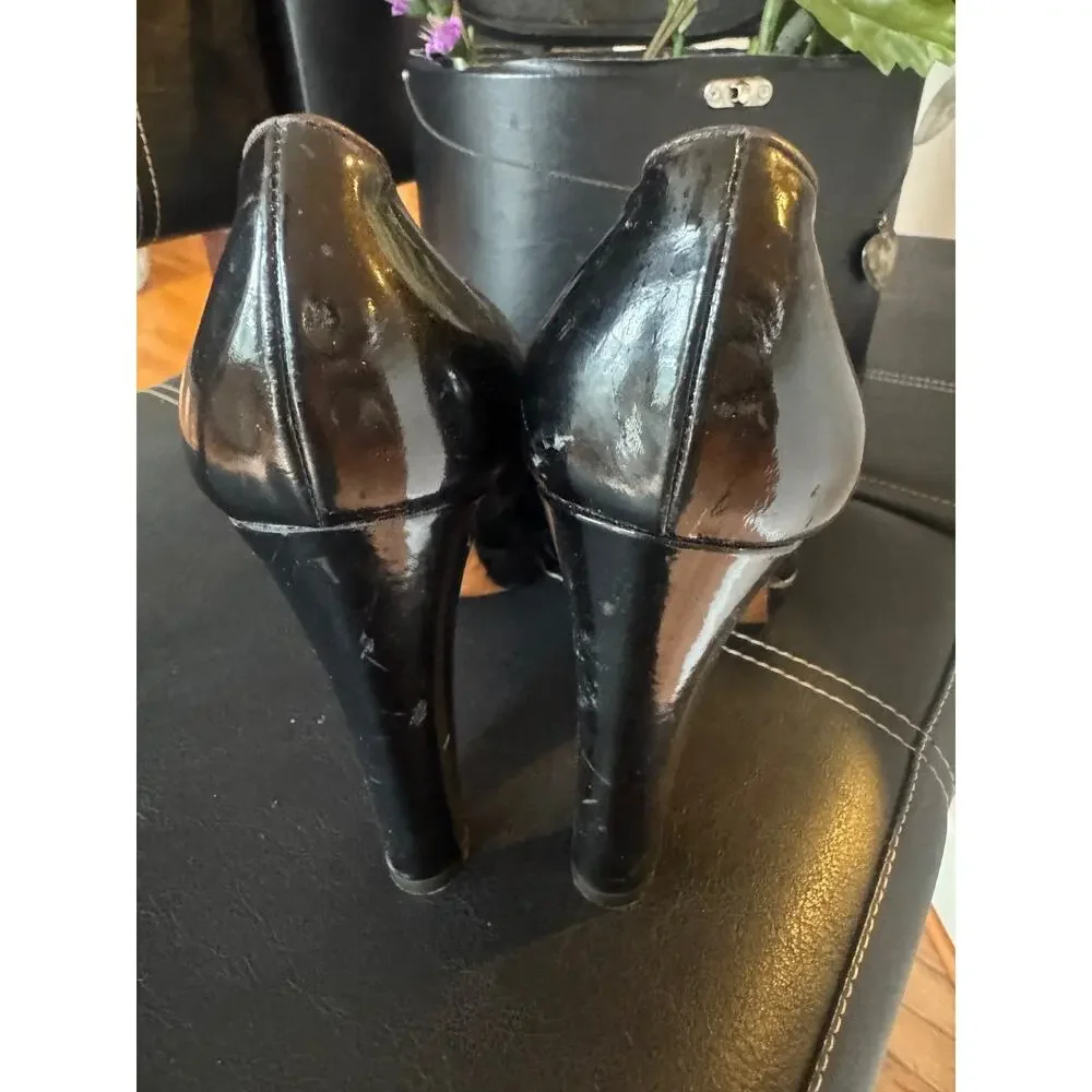 Vintage Moschino platform heel shoe 37.5 (700